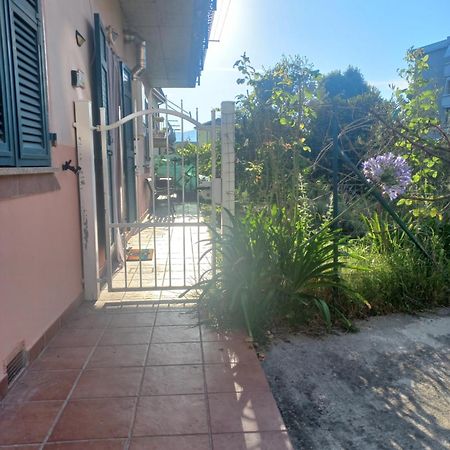 Villa La Casa Di Ulivi à Piano di Follo Extérieur photo